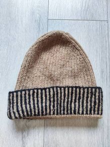 Zara hat brand new
