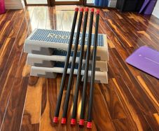 Reebok Steps & 8kg Barbells