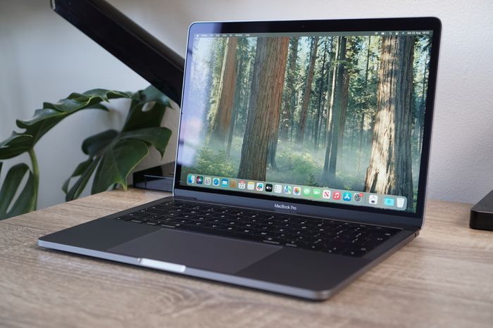 Apple MacBook Pro 13 2019 | i5 | 8GB | 128GB
