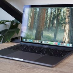 Apple MacBook Pro 13 2019 | i5 | 8GB | 128GB