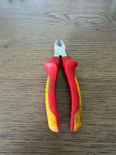 Will VDE Snips / Side cutters