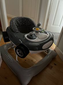baby walker