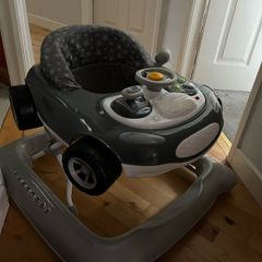 baby walker