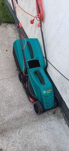 Bosch Rotak 32 R