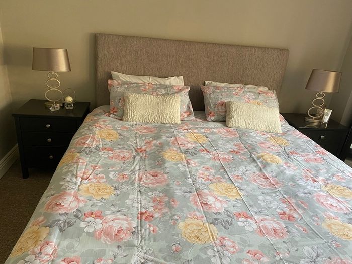 Super king bed