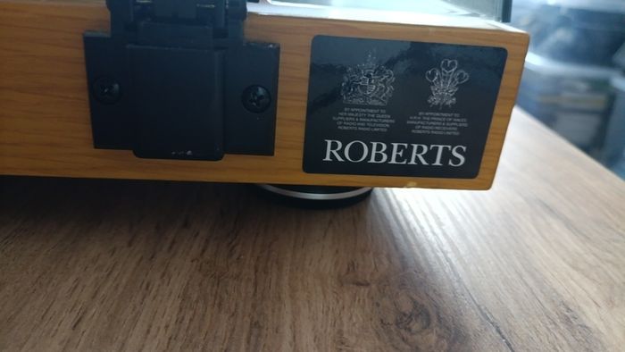 ROBERTS RT 200 Elite turntable