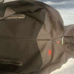 Nike tech