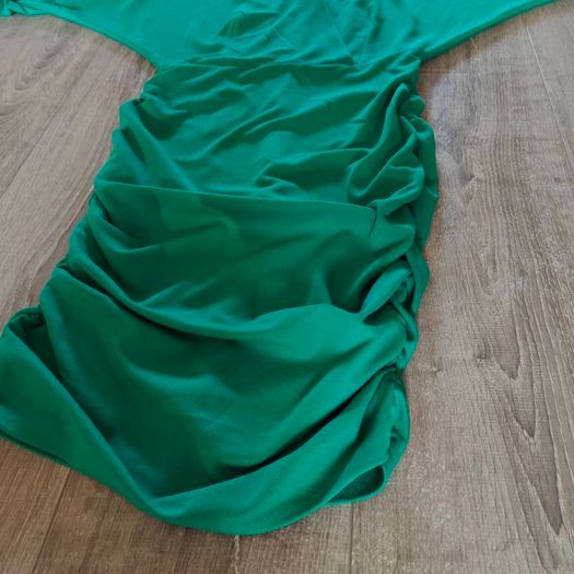 Green dress size 8