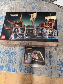 Lego 21363 goonies ship - Walsh attic