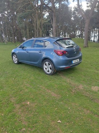 Vauxhall Astra 2012