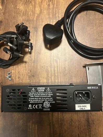 Pedal Power 4x4 power supply (230V)