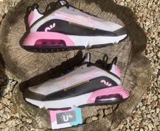 Premium Nike Air Max 2090