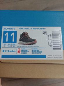 Brand New Columbia Womens Peakfreak II Mid Outdry Hiking Boots Size 42