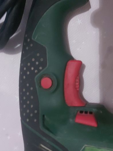 BOSCH Drill Model No. PSB 680 RE, working perfect and in excellent condition