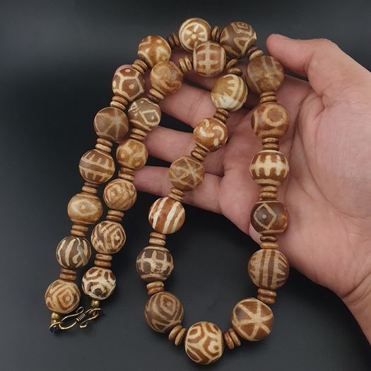 Burmese Antique Pumtek Pyu 18-19 mm Beads Necklace 24 inches