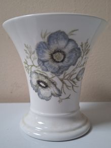 SALE!  Small WEDGWOOD Bone China Vase Glen Mist by Susie Cooper Design