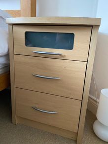 2 Bedside Lockers For Sale