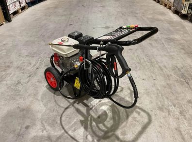 Brand New Pressure Washer