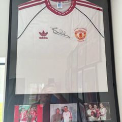 Bryan Robson signed shirt