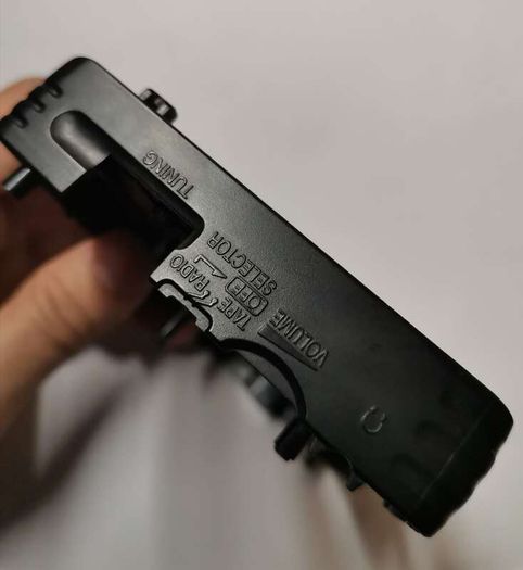 Panasonic RQ-V65 Cassette Walkman Player