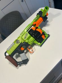 Nerf Guns