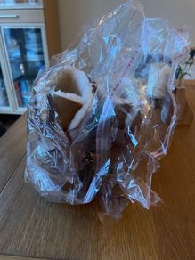 Ugg boots with bows