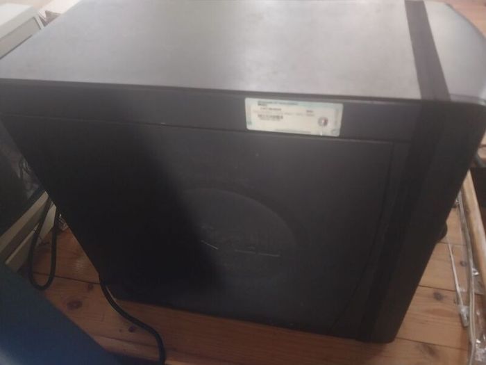 Dell 2.60GHz Celeron Windows XP desktop