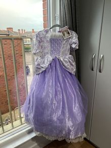 Purple dress