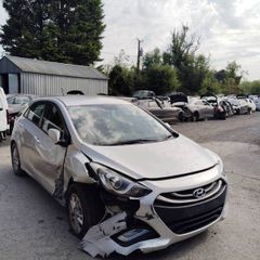Breaking Hyundai i30 2013 1.6crdi