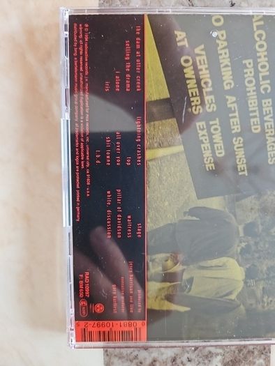 Live CD - Throwing Copper