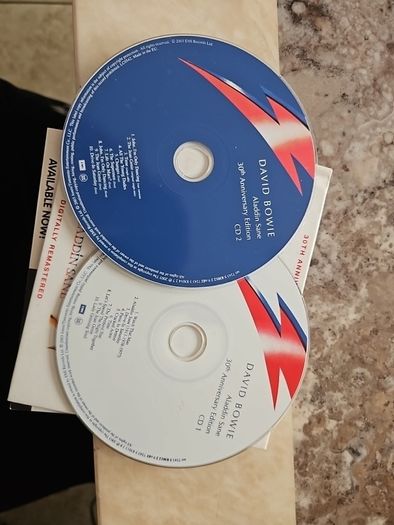 Aladdin Sane 2CD - 30th Anniversary 2CD Edition