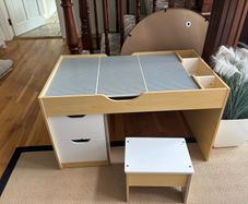 lego table and chair