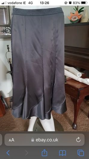 Nicole Farni Silk skirt. Size 8-10