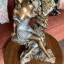 Figurine of lady Image 2