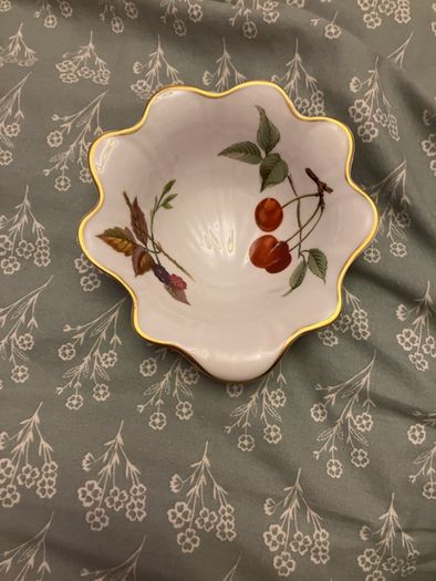 Small Evesham bowl