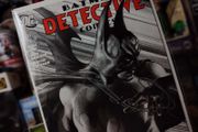 Detective Comics ! Issue #822 ! First Appearance of Roxy Rocket ! 2006 ! by DC Comics!
