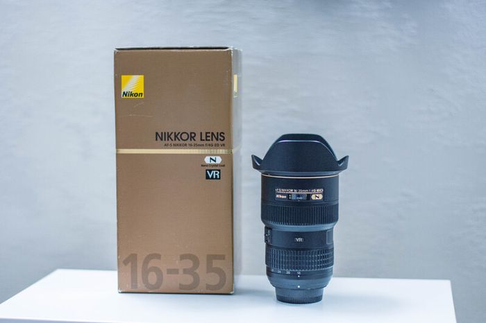 Nikon AF-S Nikkor 16-35mm f/4 G ED VR Lens (With Box)