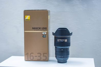 Nikon AF-S Nikkor 16-35mm f/4 G ED VR Lens (With Box)