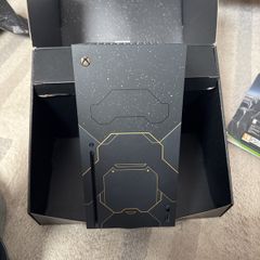 Xbox Series X - Halo Infinite Limited Edition Console