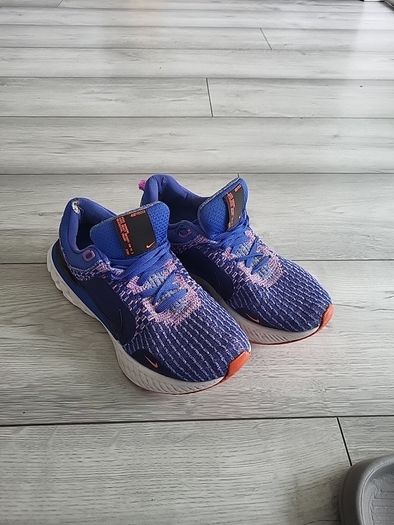 Nike react infinity run