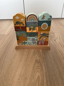 Wooden stacking toy