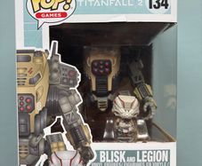 Funko Pop - Blisk and Legion 134 - Titanfall 2 Game - Vinyl Action Figure