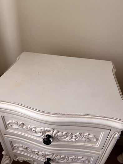Sweatpea&willow 100% wood side table