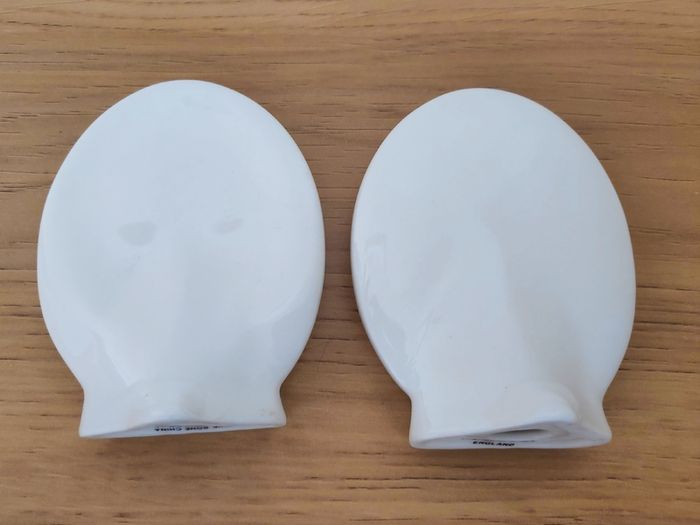 2 vintage Oval fine bone china standing Display Plaques