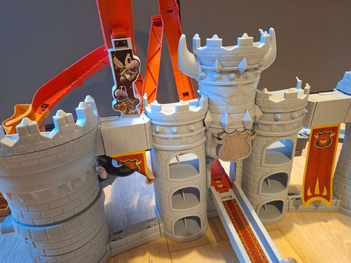 Mario Hotwheels Track