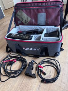 Aputure LS C300d II LED Video Light | Complete Kit | Mint Condition