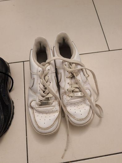 kids Nike trainers