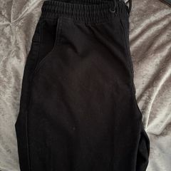 boys cargo style jog bottomd