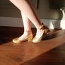 Beutiful gold mini heels for kids Image 5