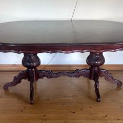 Free vintage kitchen table